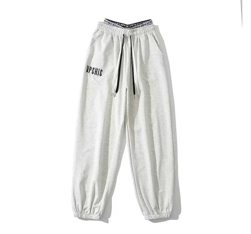 Reknovine - Baggy joggingbroek met trekkoord en letters