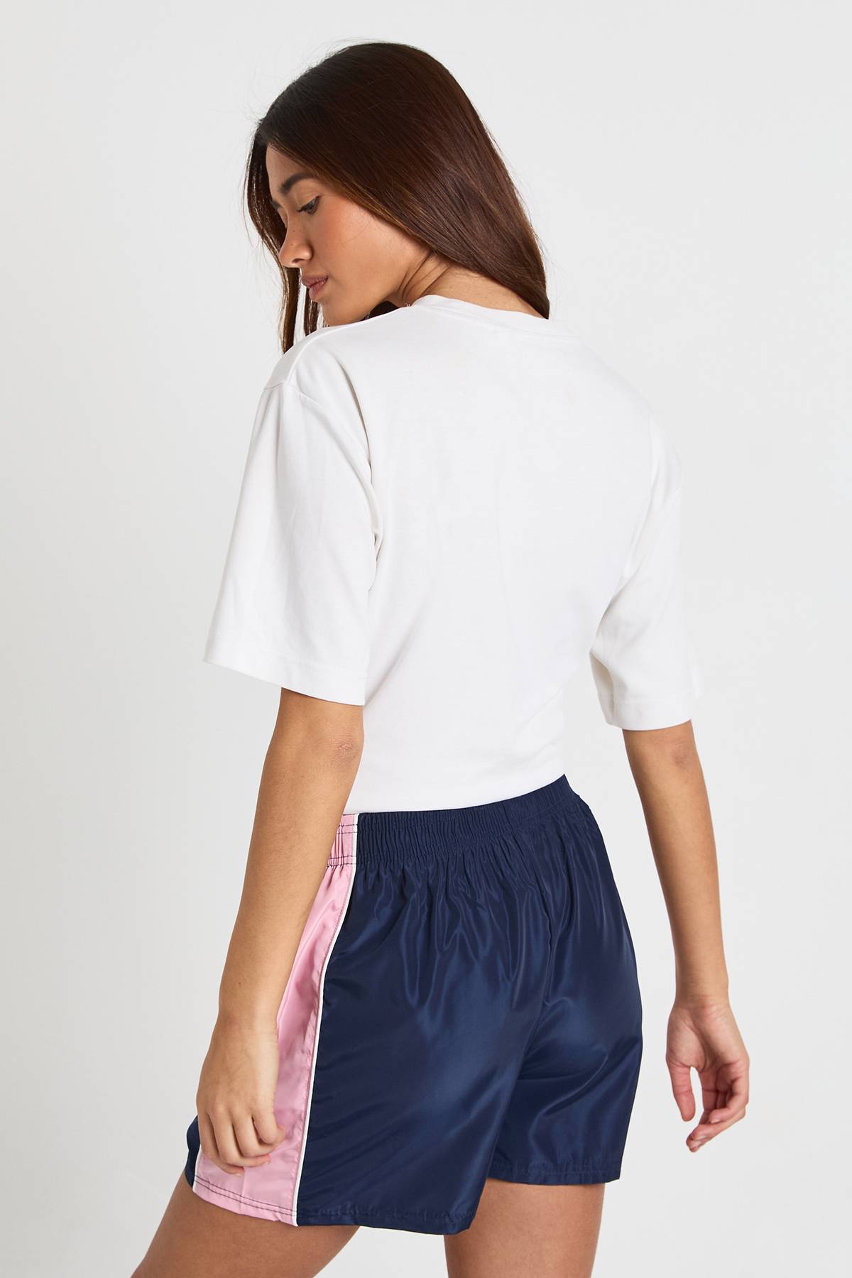 boohoo Short De Sport En Nylon Taille Haute À Panneaux Contrastés