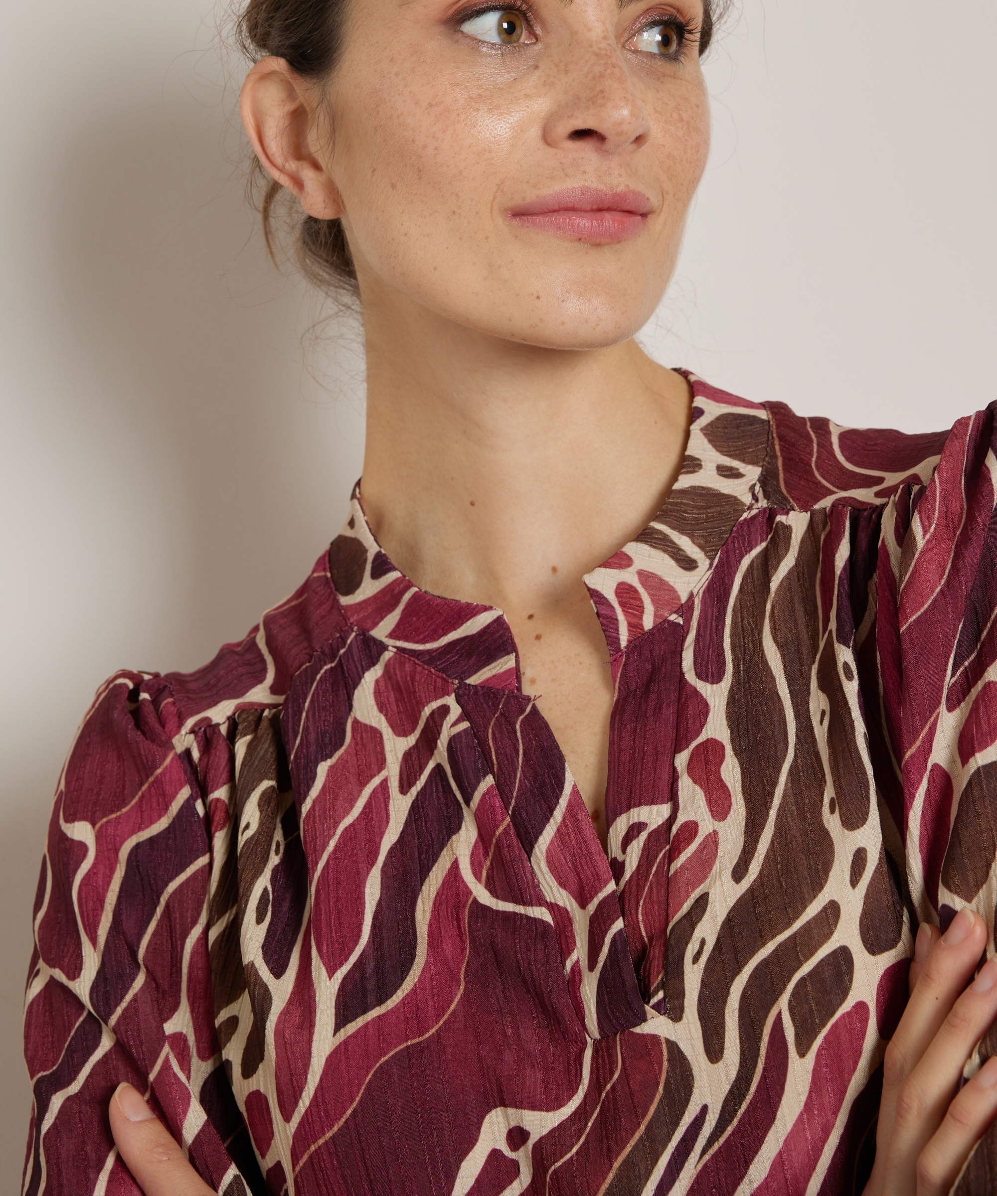 top met all-over print