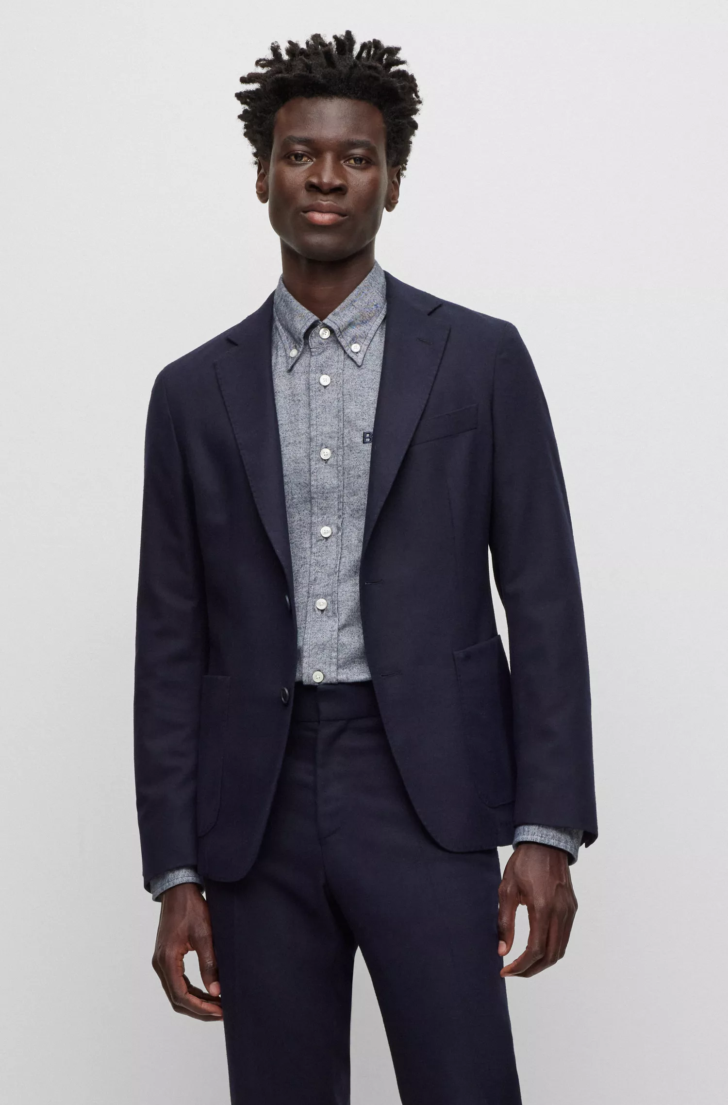 Camisa BOSS preta de algodão Oxford com modelagem relaxada e monograma duplo.
