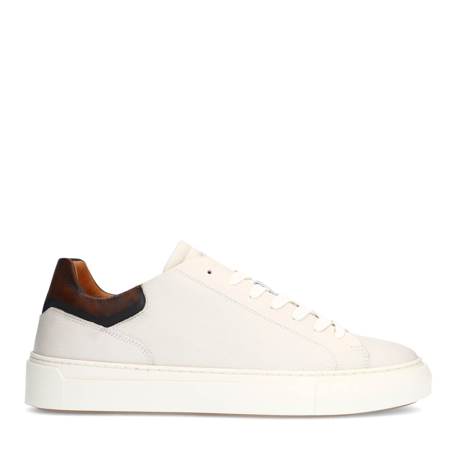 Off white leren sneakers met bruine details