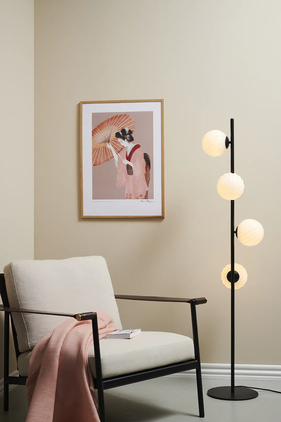 Halo Design Twist Gulvlampe - 4 lamper