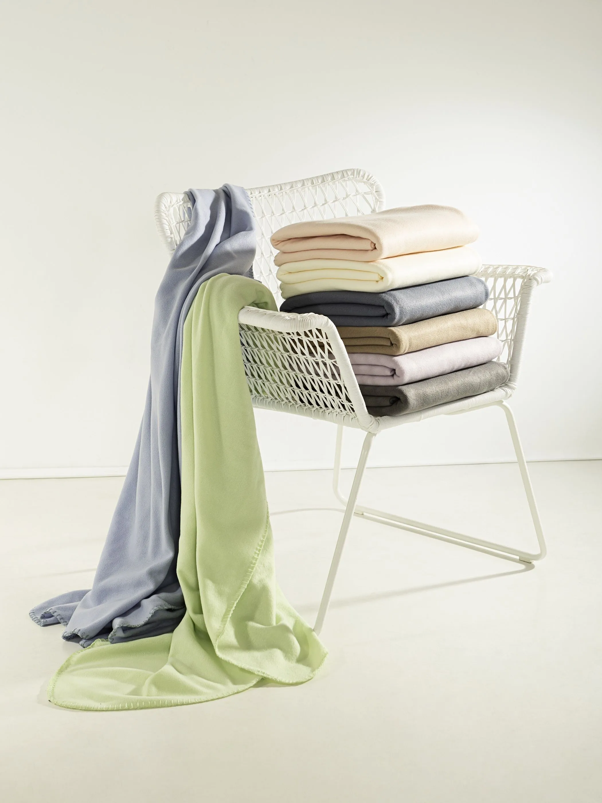 16er Pack Fleecedecke 130x170cm