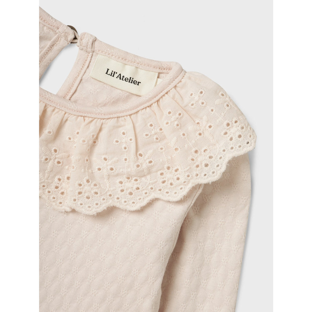Køb Lil'Atelier Silver Peony Nmfkira Ls Slim Top Lil