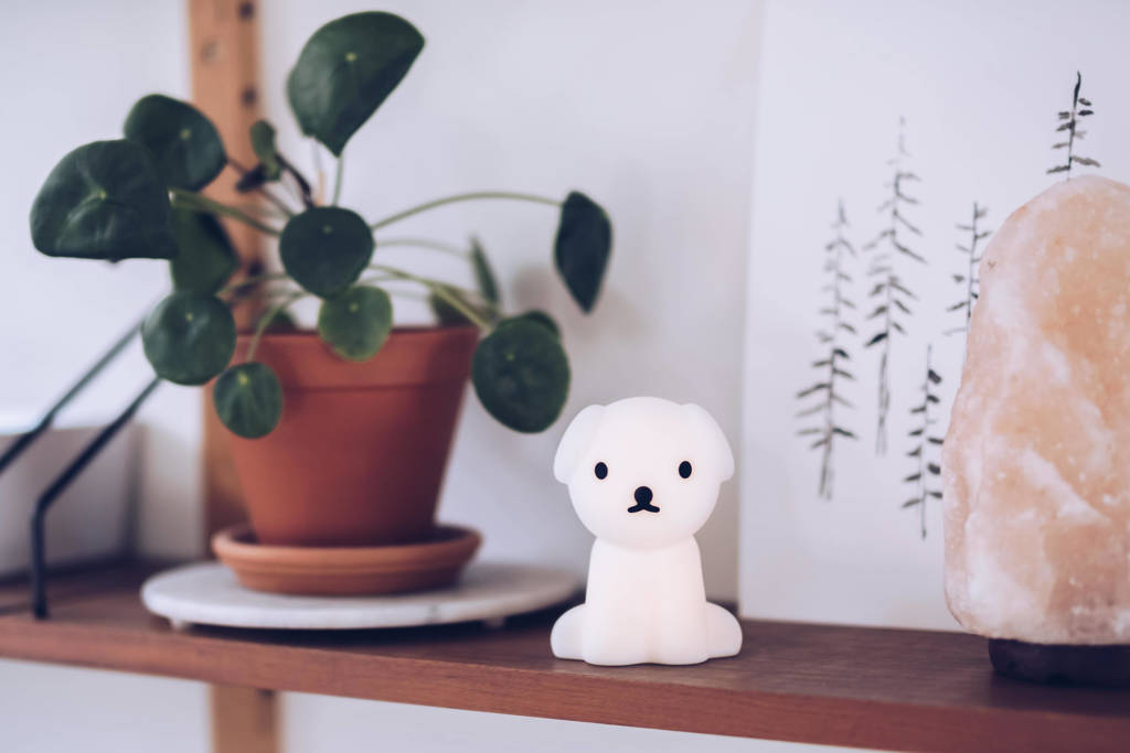 Snuffie Bundle of Light lamp