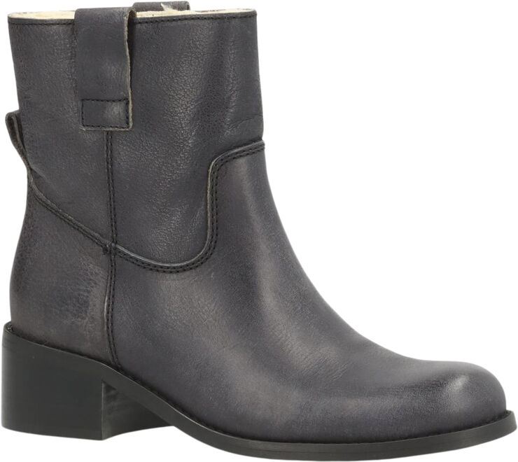 Phenumb Copenhagen MARTINA LOW Black dirty