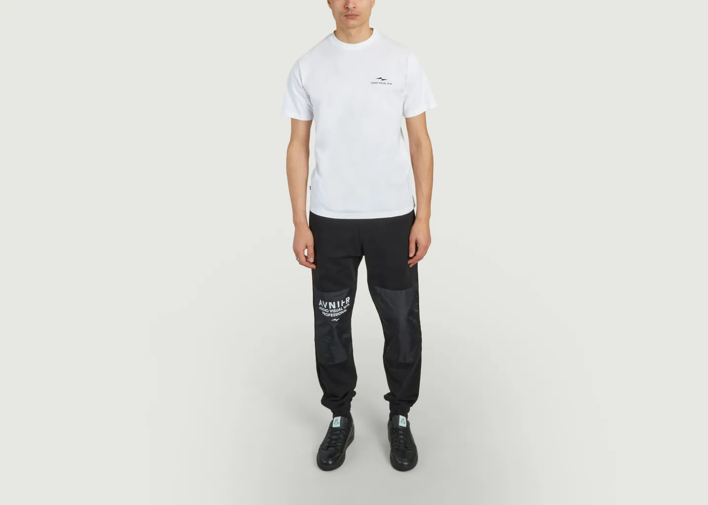 T-Shirt Source Vertical AVNIER