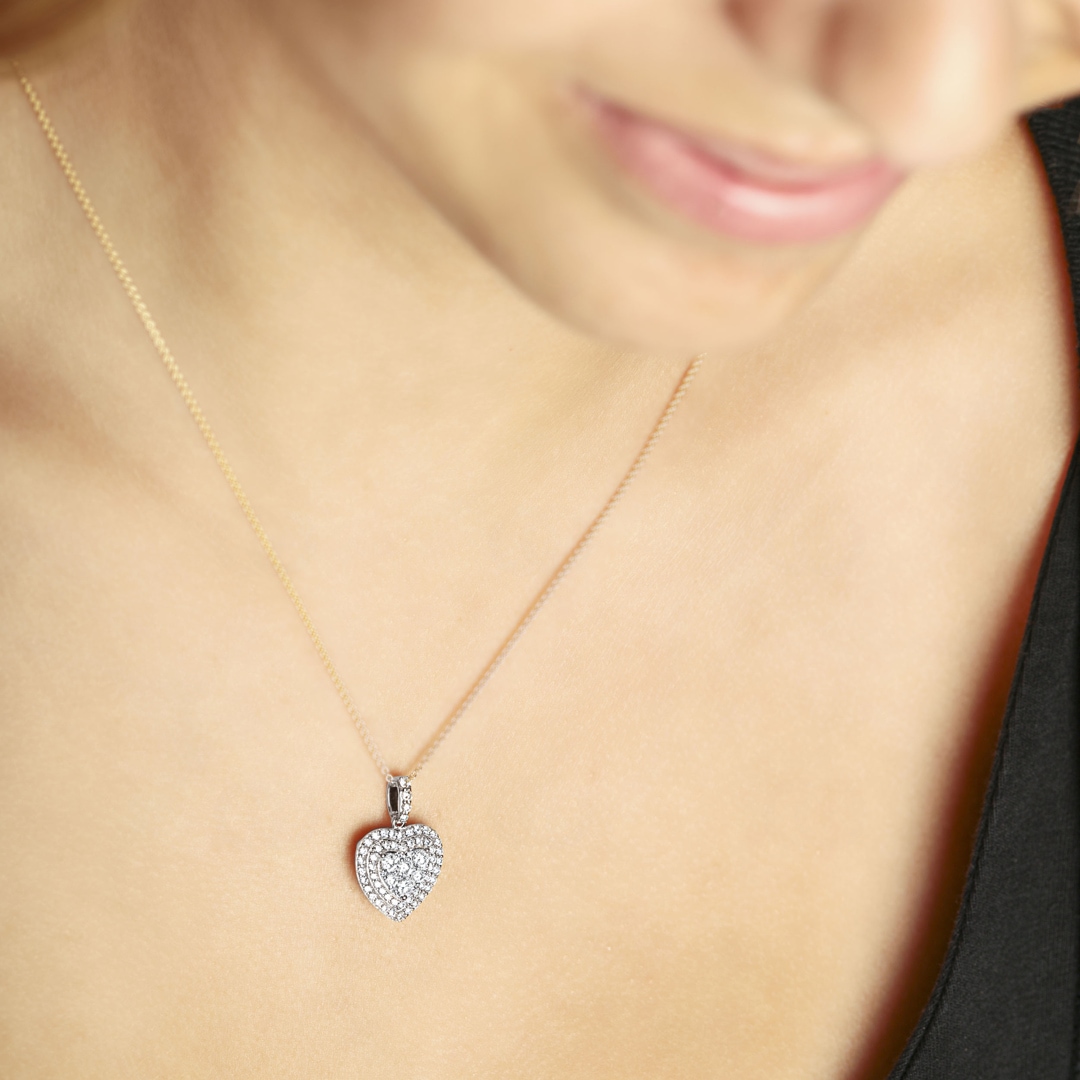 1.01 Karat Diamant-Herzanhänger 750/18 K Weissgold