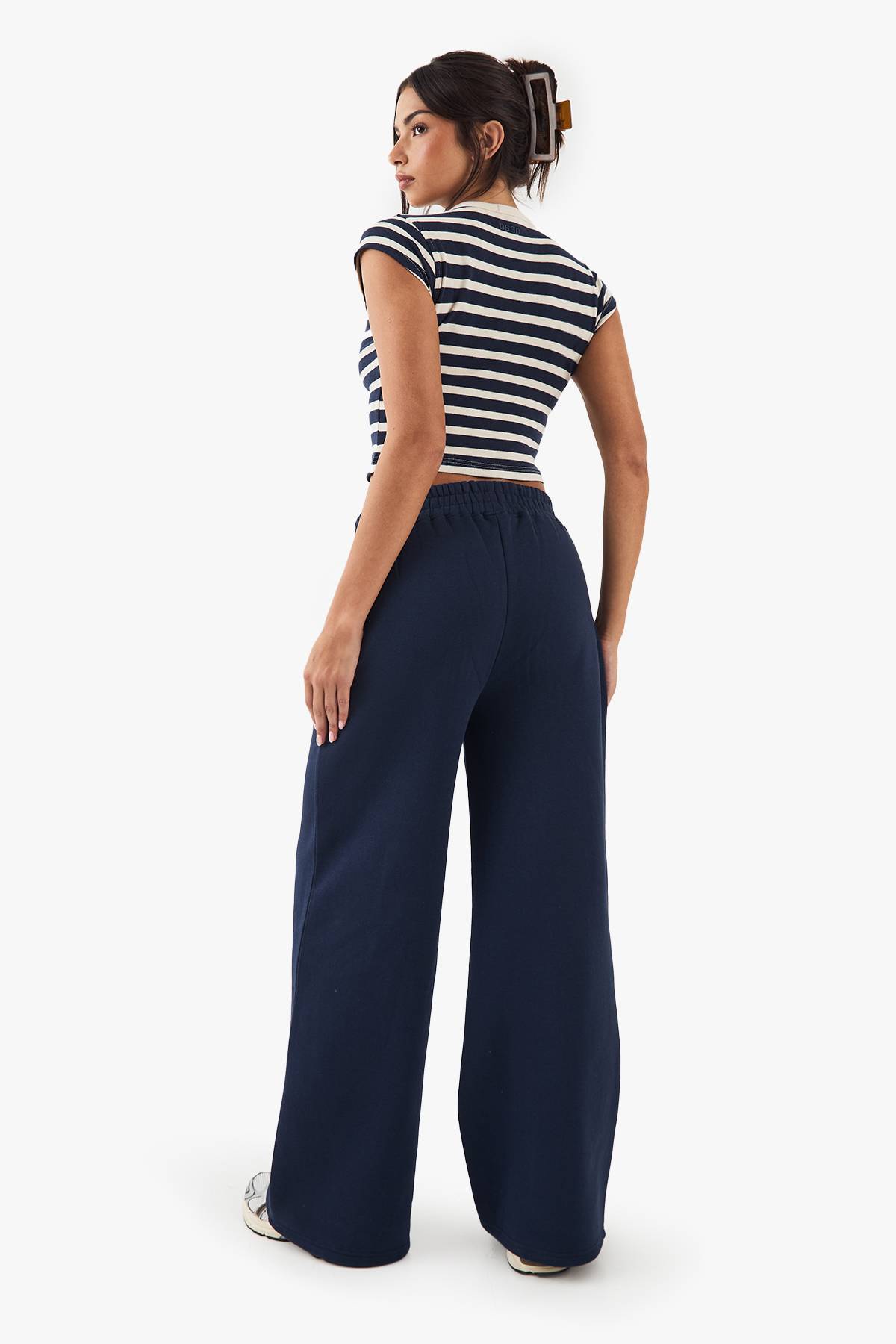 Jogging Jambe Droite DSGN Studio