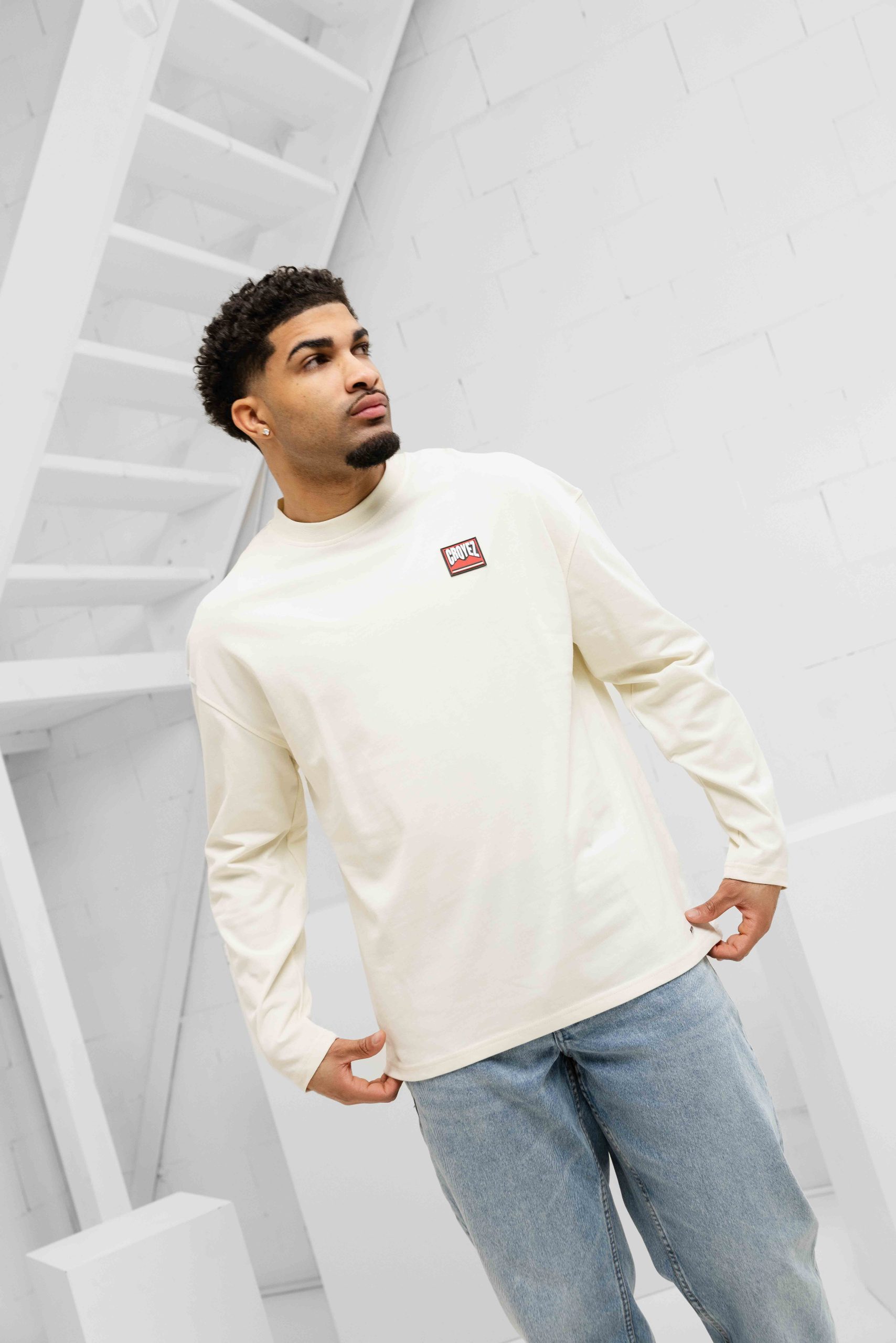 Croyez Patch Longsleeve T-Shirt Heren Gebroken Wit