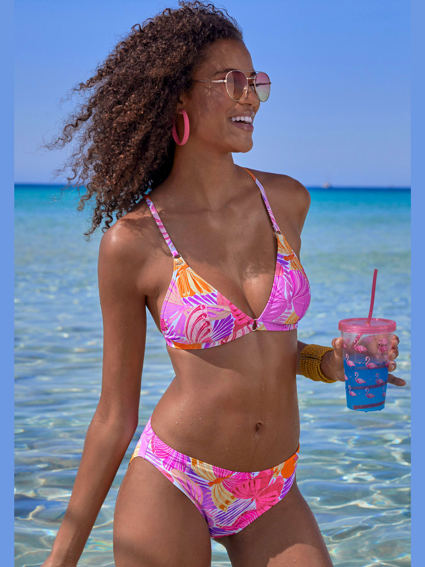Haut de bikini triangle motif papillons – chaque pièce est unique