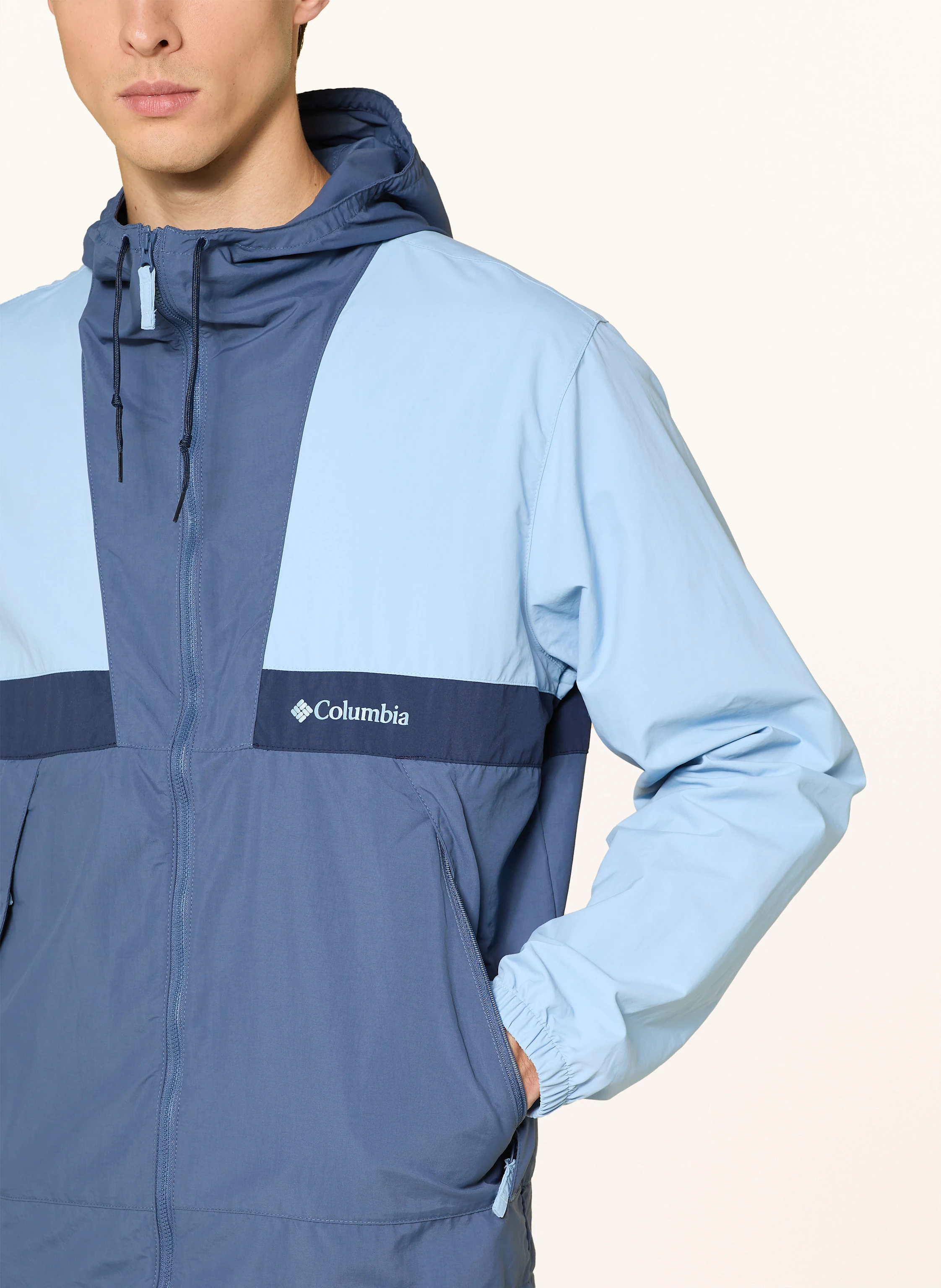Columbia Windbreaker SPIRE VALLEY™