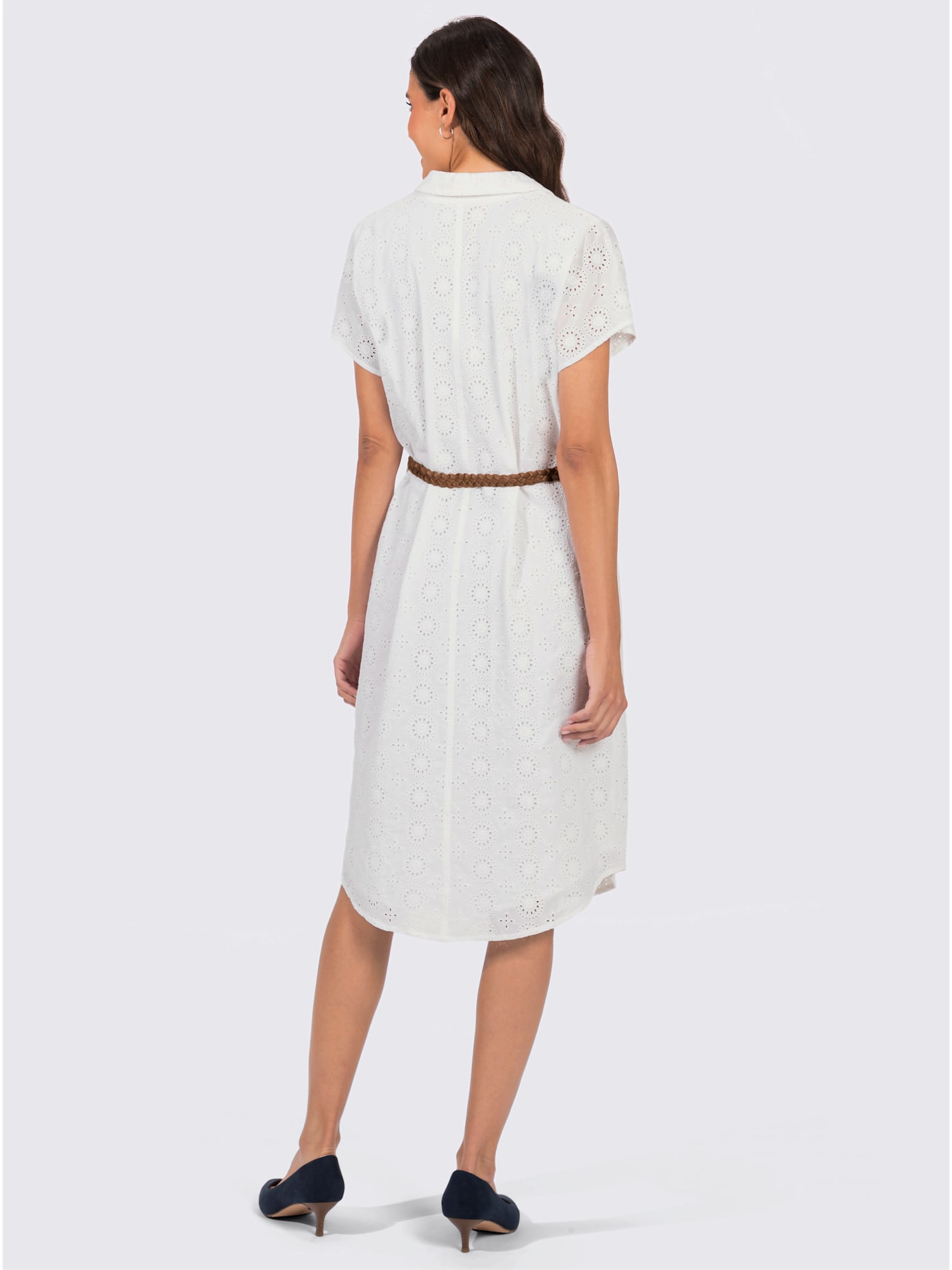 Robe dentelle de madère 100% coton