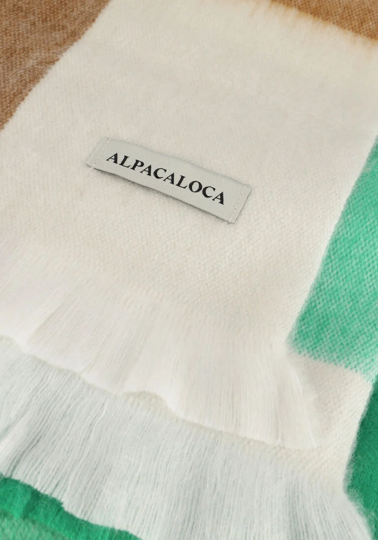 ALPACA LOCA groene alpaca loca sjaal scarf blocked