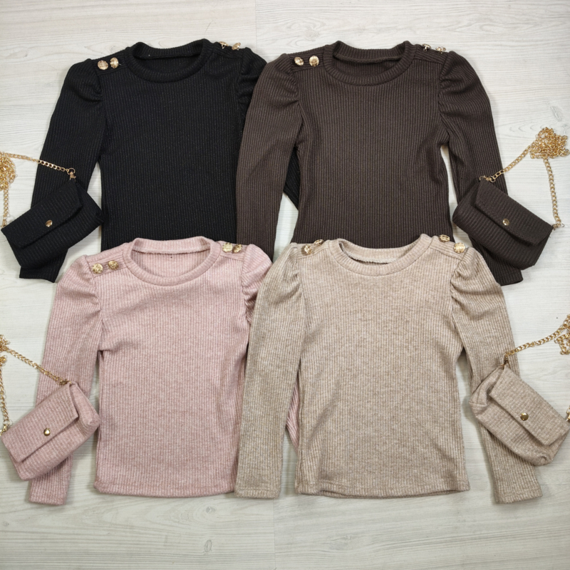 Shiny bagged longsleeves