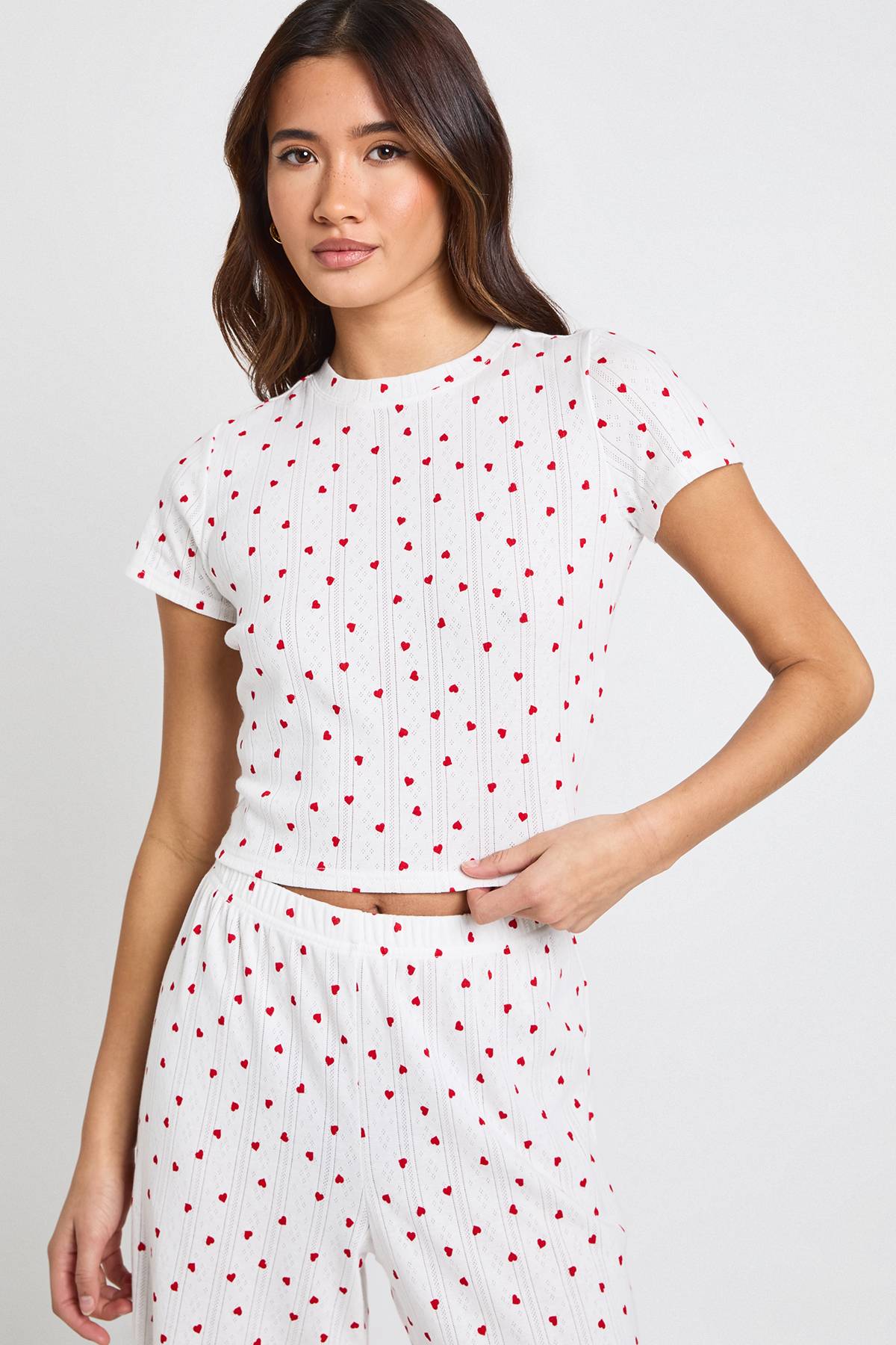 boohoo Ensemble Pyjama T-shirt Court Et Pantalon Large À Motif Cœurs Pointelle
