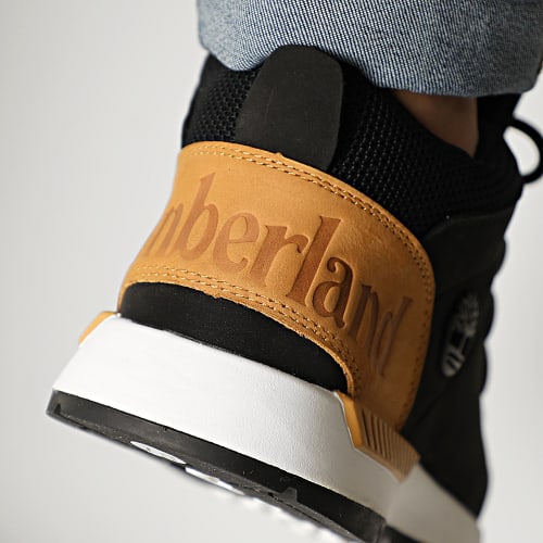 Baskets Sprint Trekker A24AB Black Nubuck Wheat