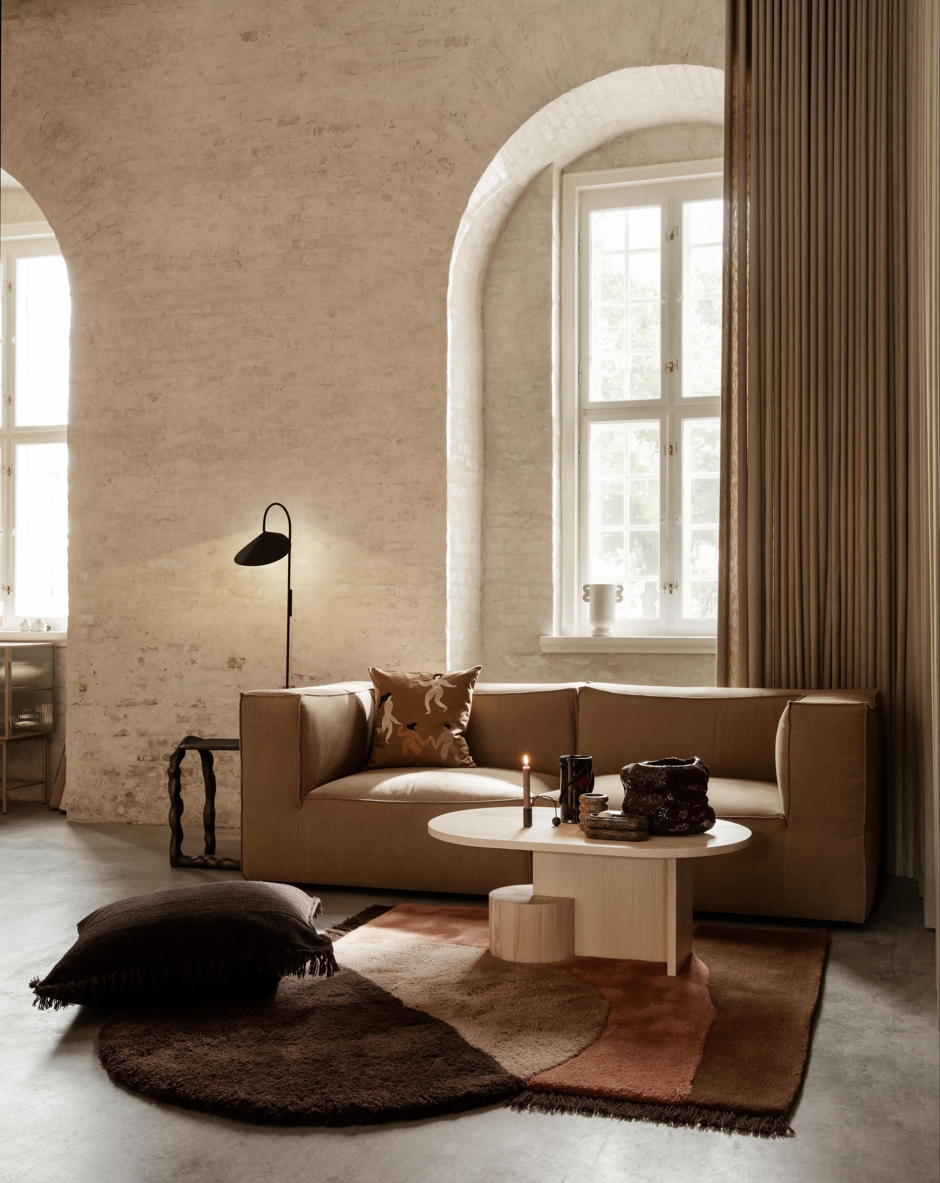 Grote wandlamp Arum met stekker, verstelbaar
