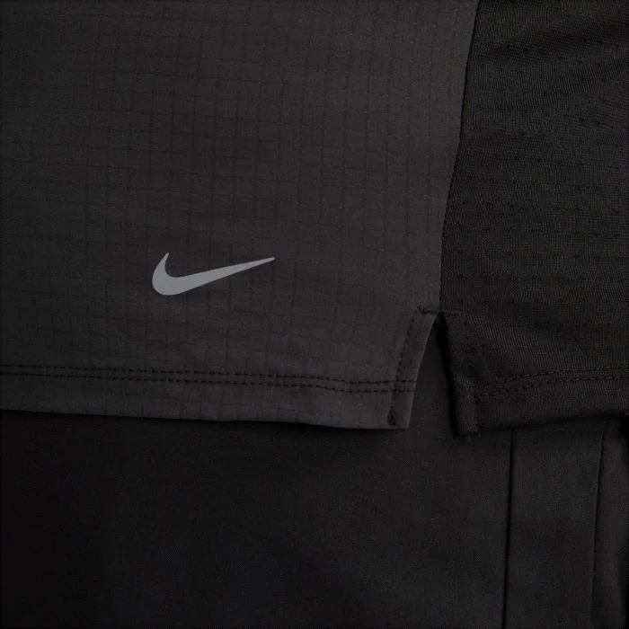 Nike Herre T-shirts Dri-FIT Solar Chase Short Sleeve Tee Sort