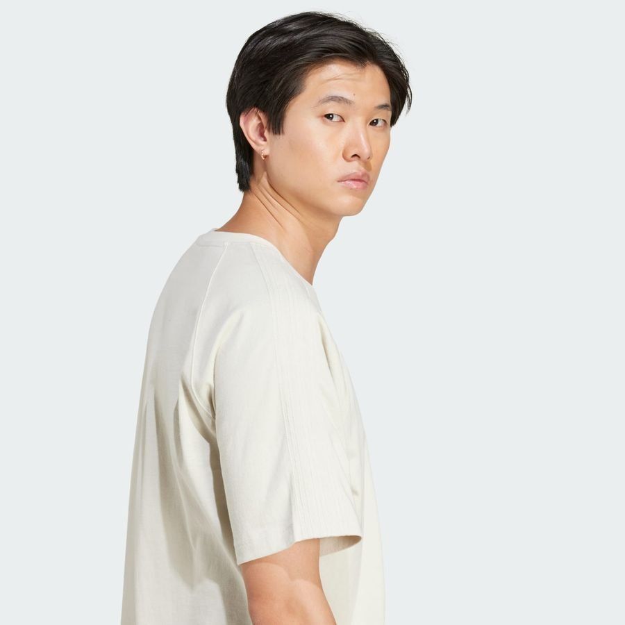 Adidas Original T-shirt Premium Essentials
