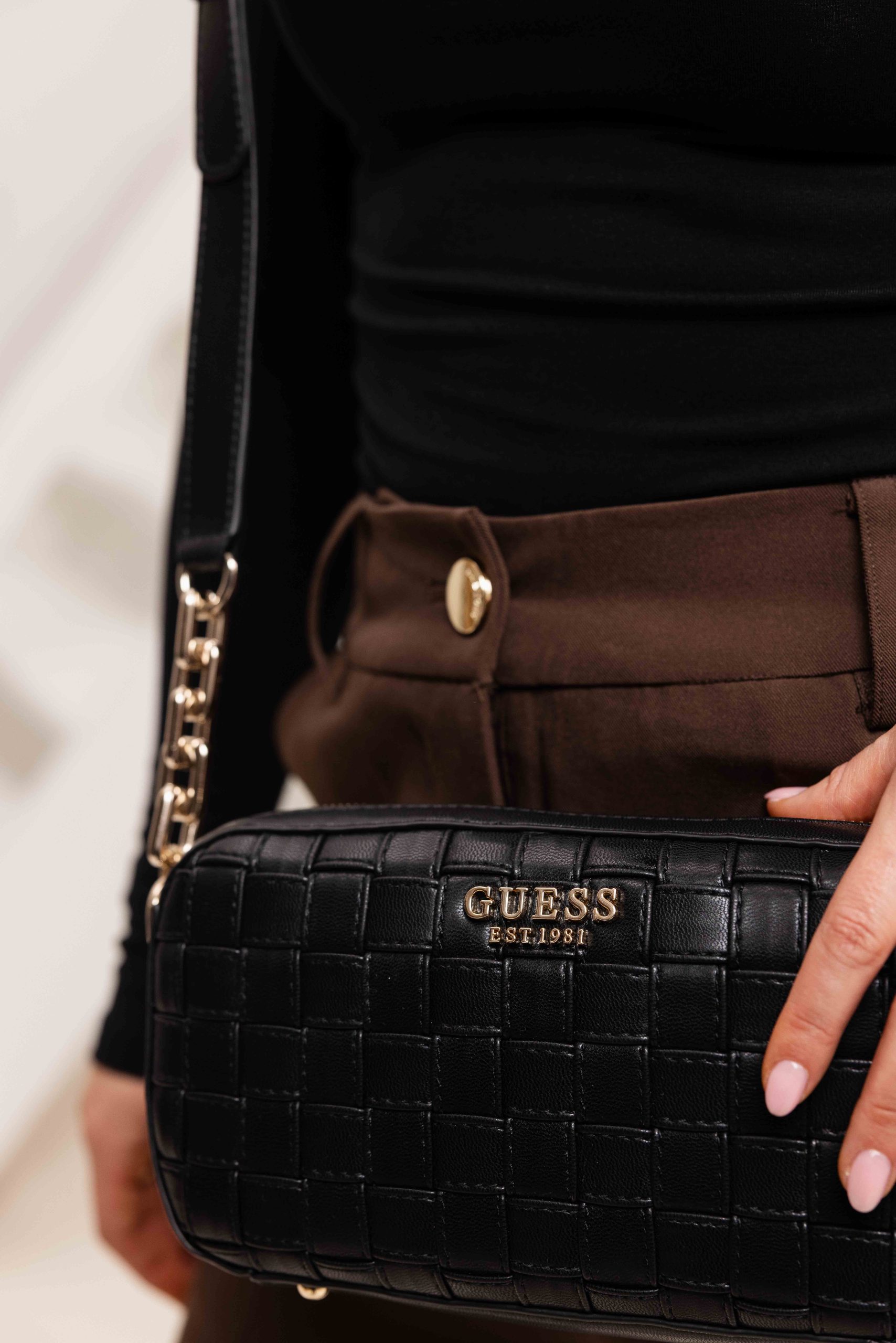 Guess Sandy Camera Crossbody Tas Dames Zwart