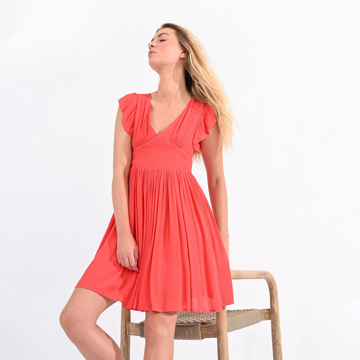 MOLLY BRACKEN<br>Vestido curto com decote em V e mangas com babados