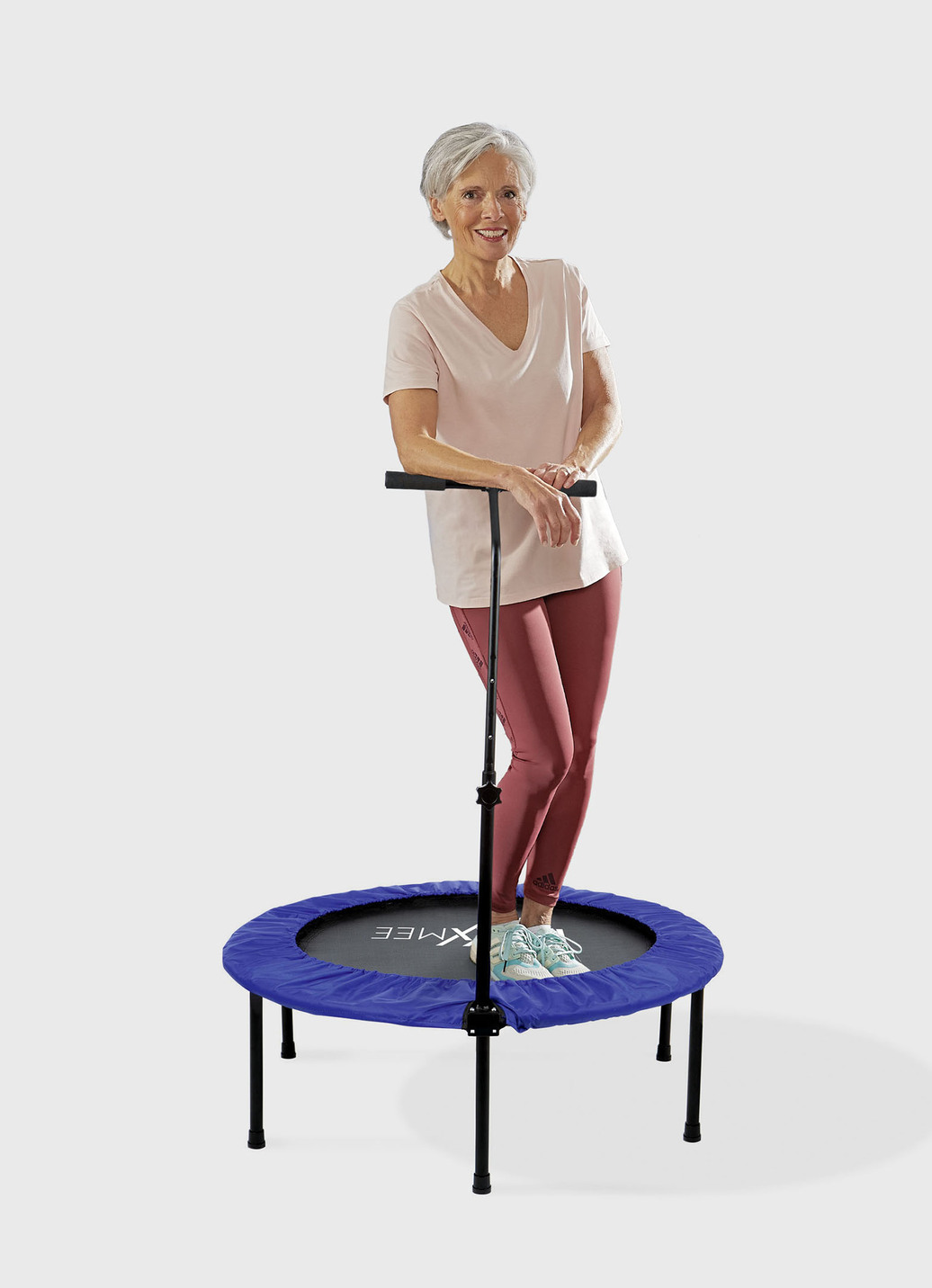 Trampolin mit höhenverstellbarer Griffstange