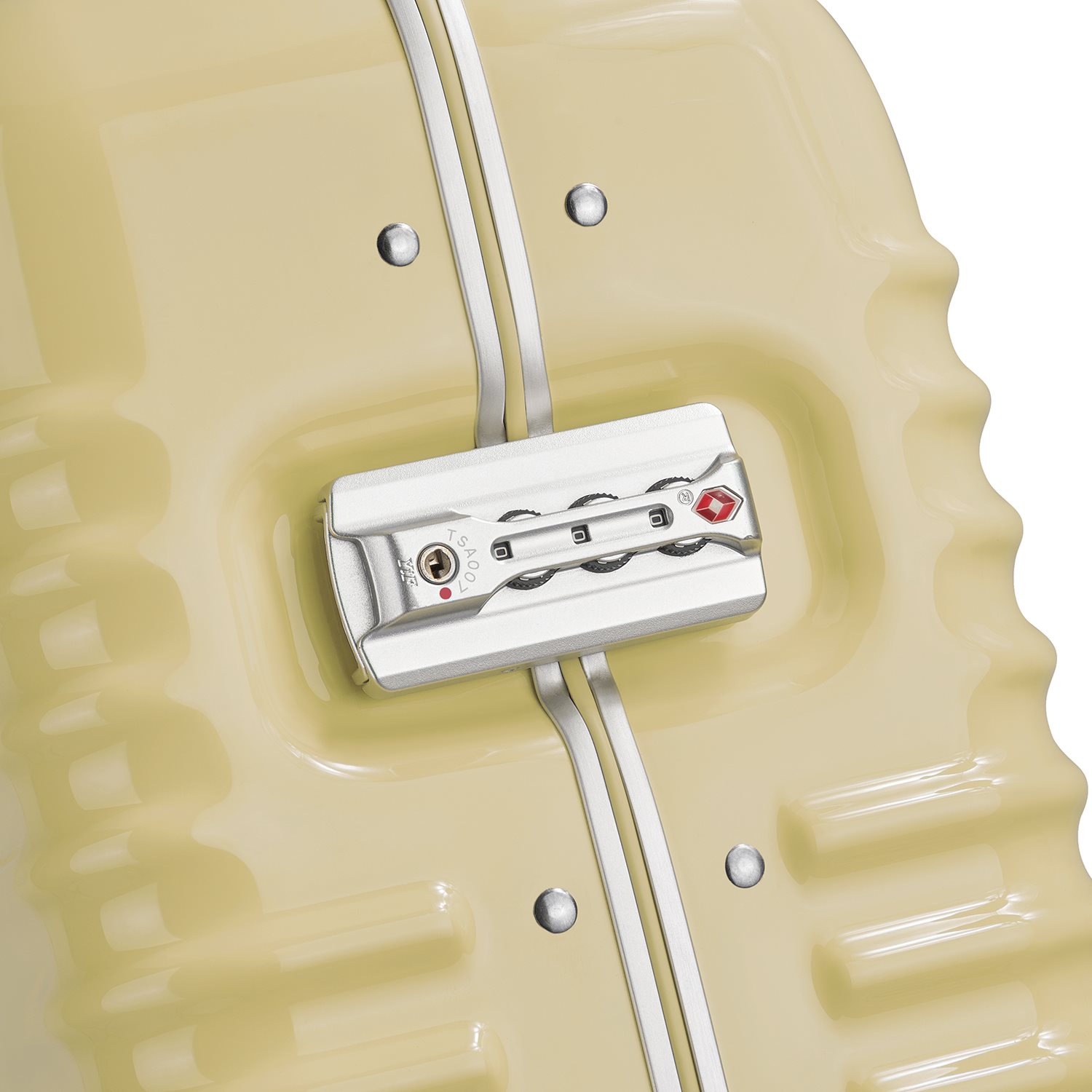 Delsey Bastille 2.0 Cabin Trolley 55/40 pale yellow