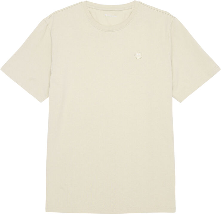 Knowledge Cotton Apparel LOKE badge tee - Regenerative Organic Certified� - GOTS/Vegan Light feather gray