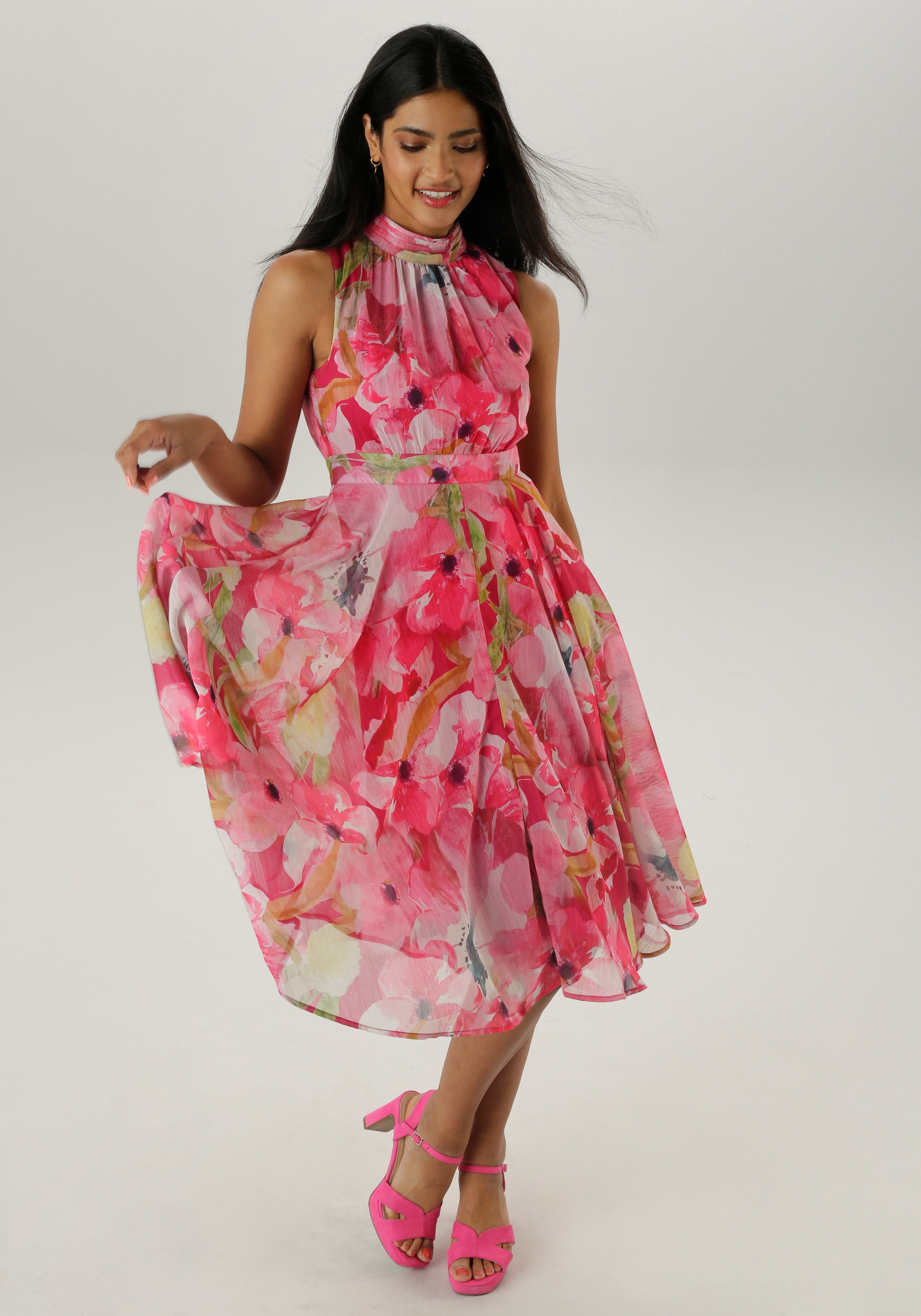 Aniston SELECTED Chiffonkleid mit traumhafter, floraler Musterung