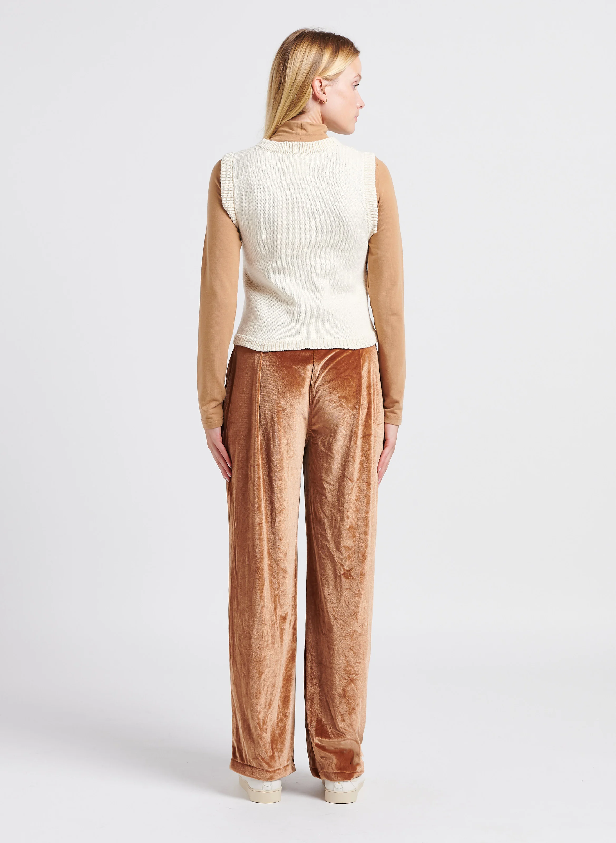LUPE - Pull col rond en coton biologique | Beige