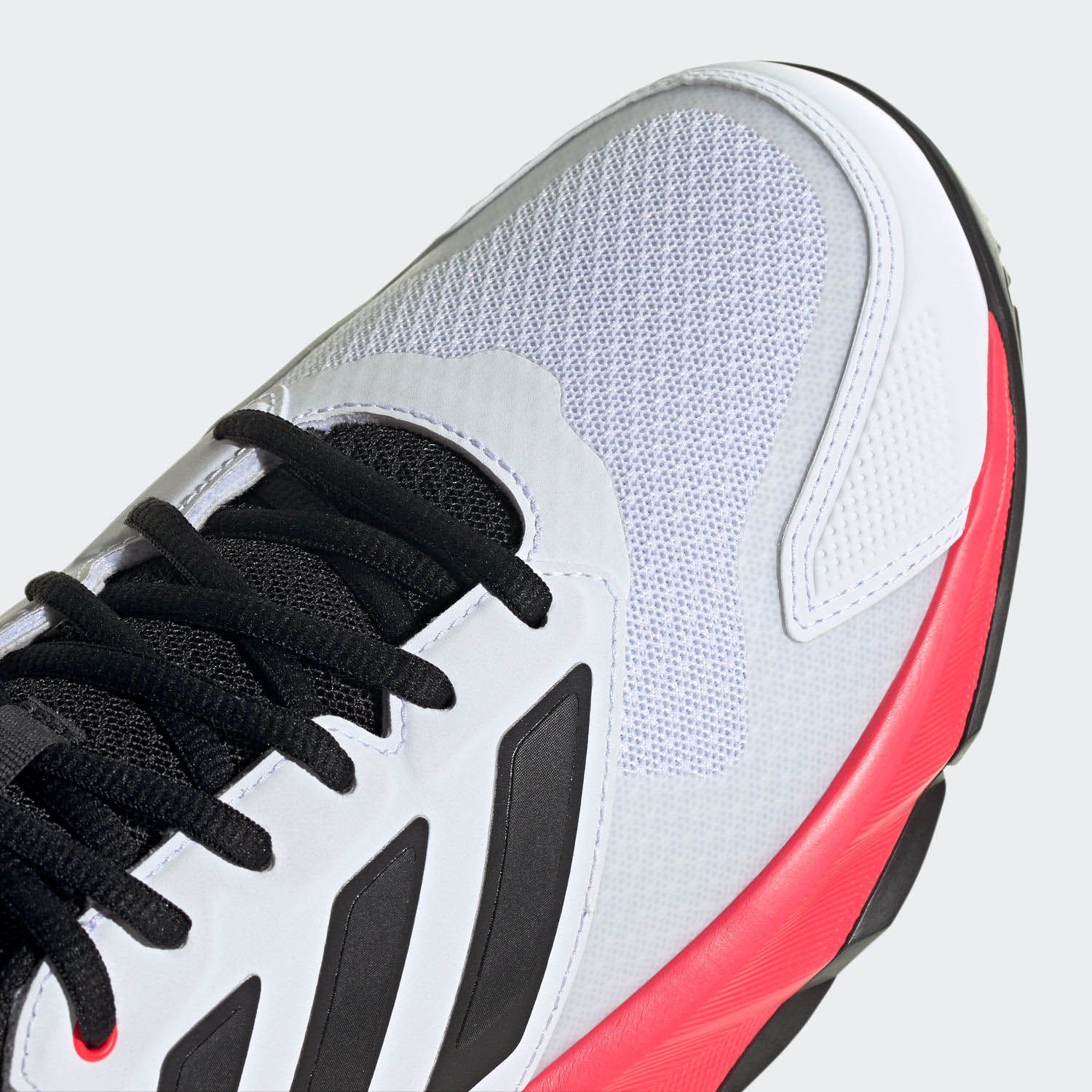 adidas  Courtjam Control 3