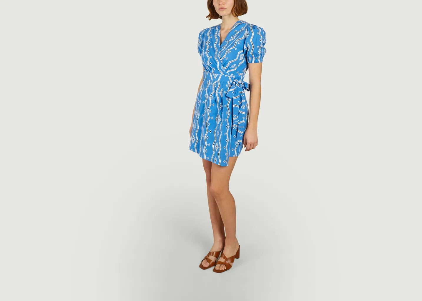 Robe courte portefeuille à motif fantaisie ajouré Clem Suncoo