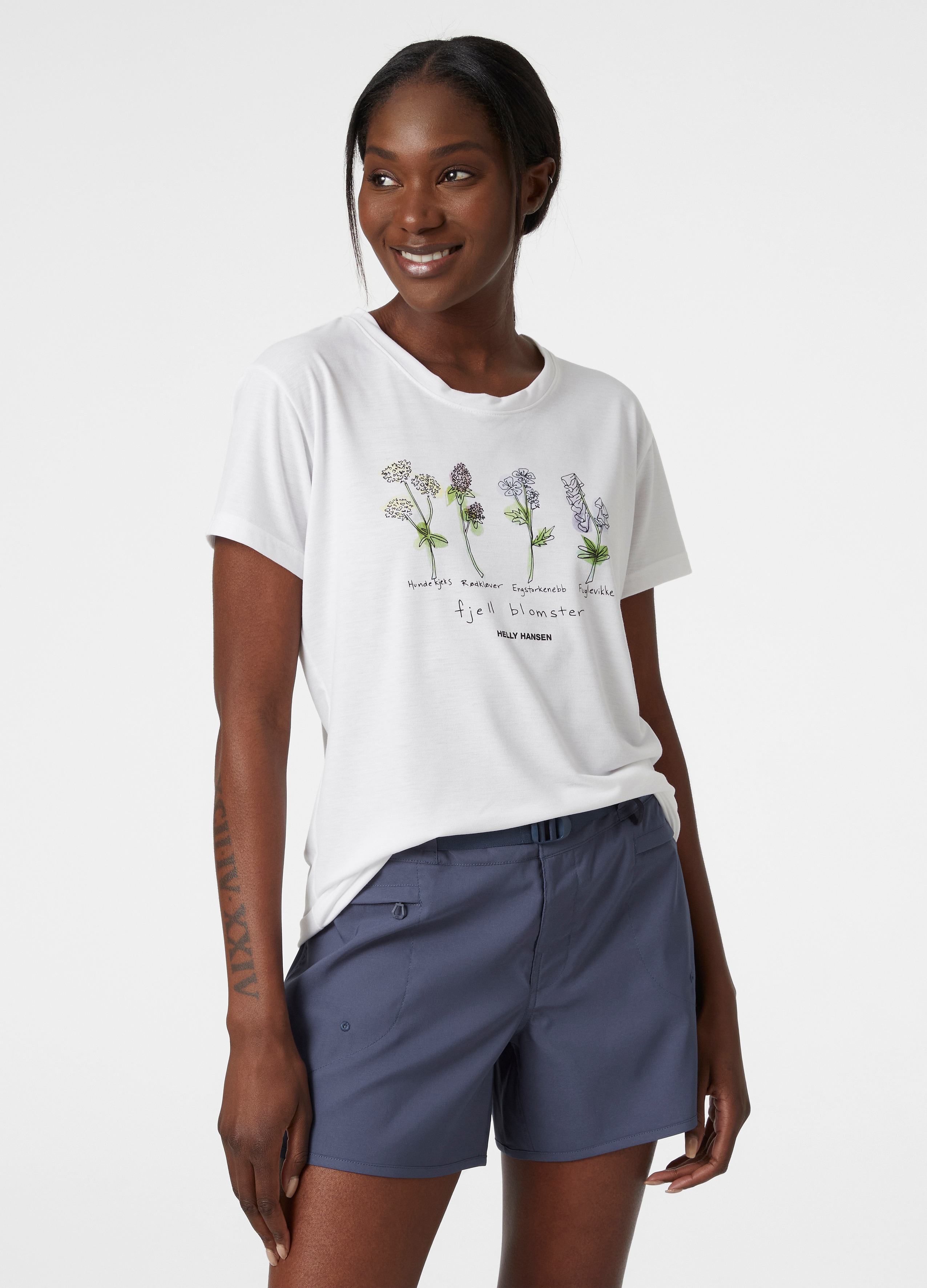 Helly Hansen Skog Recycled Graphic t-shirt, dame<br>Solbeskyttende UV-faktor 40+