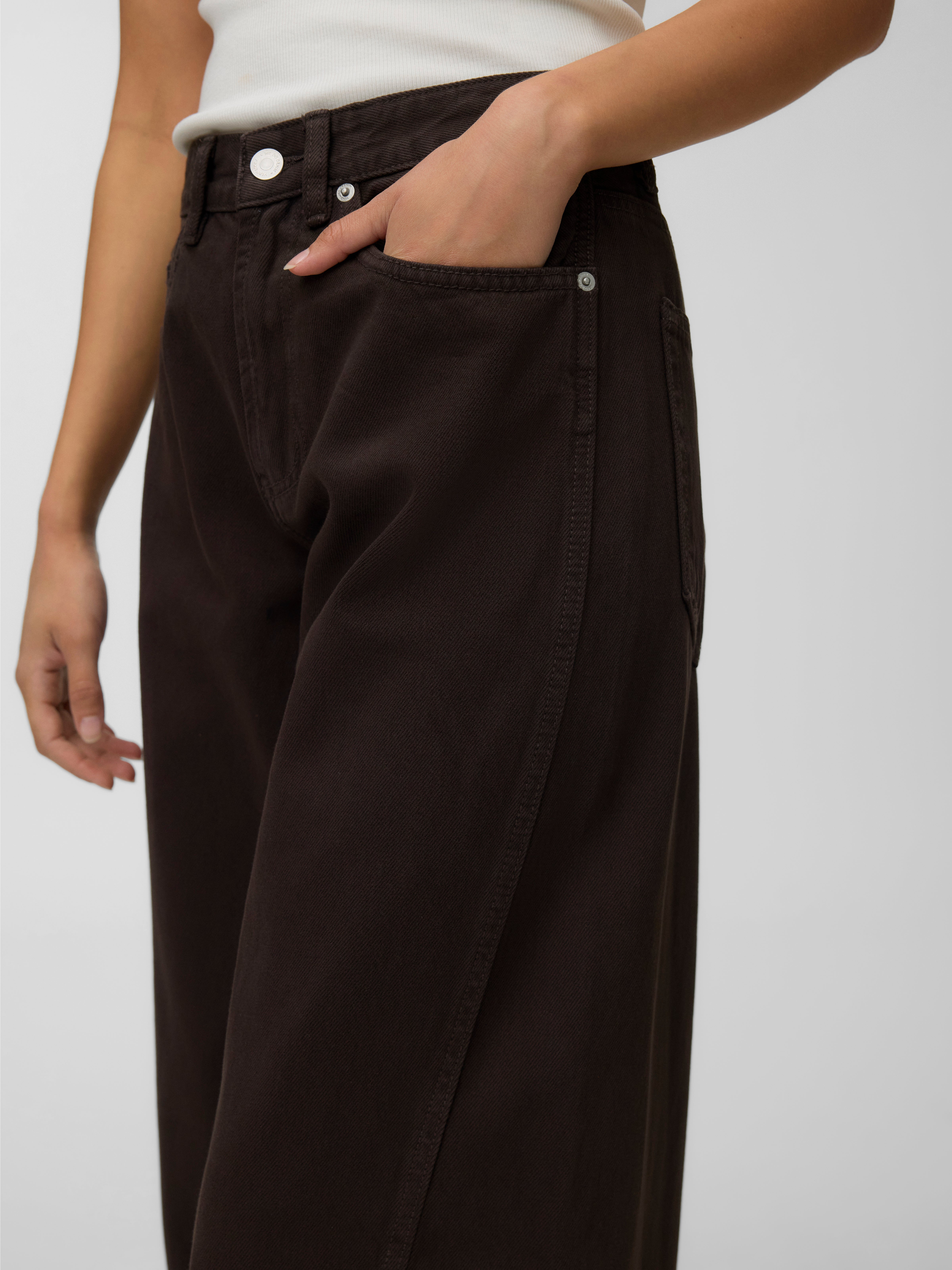 VMZOE Mid rise Barrel fit Jeans