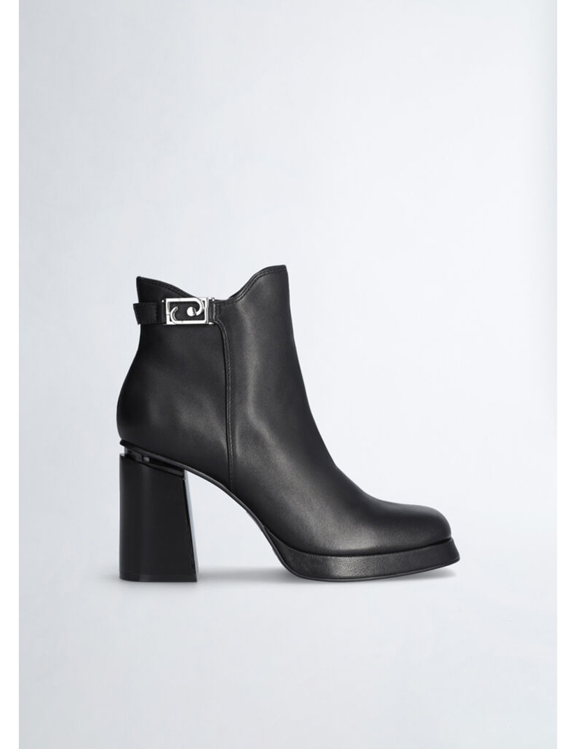 Ladies Black Boots