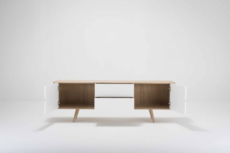 Gazzda Ena Dressoir 180x42x60 naturel