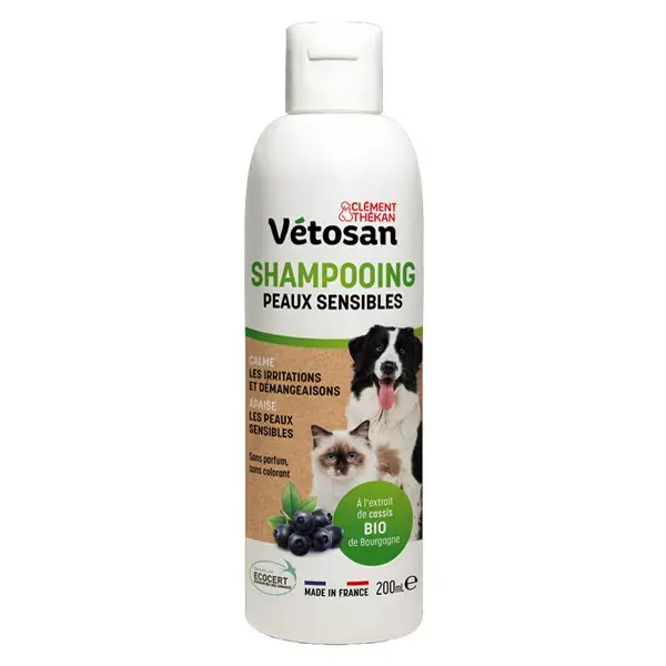 Shampoo para pele sensível Clément Thékan Vétosan para cães e gatos 200 ml