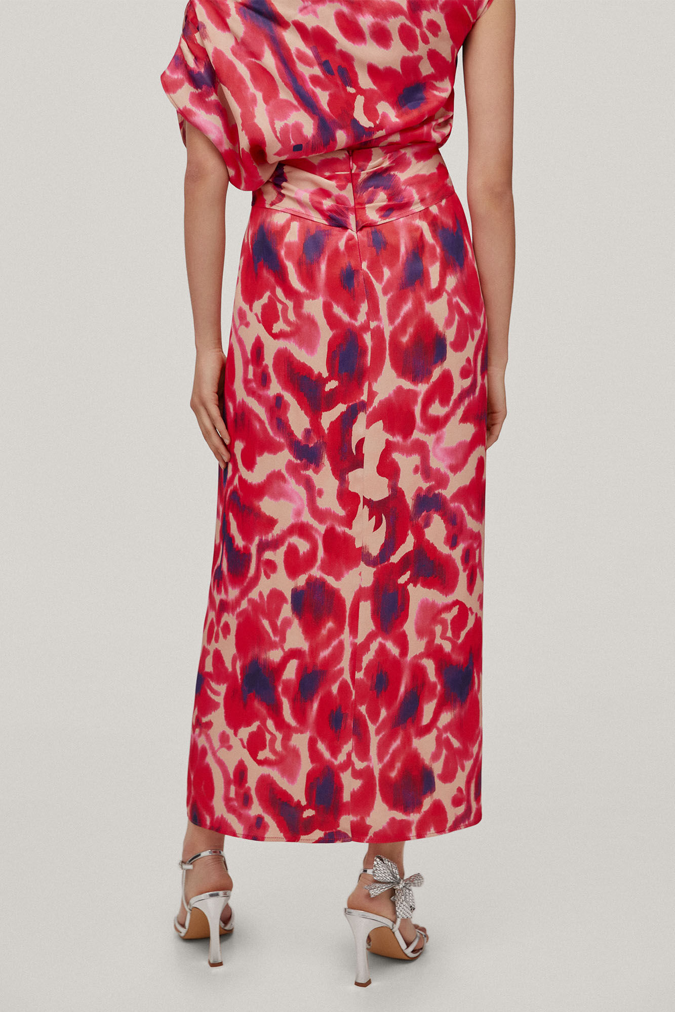 Gabriela. Saia midi estampada - Roxa