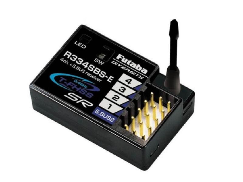 Futaba Fernsteuerung T4PM Plus, 2.4 GHz T-FHSS SR, Inkl. R3 4-Kanal Sender für RC Autos inklusive Empfänger