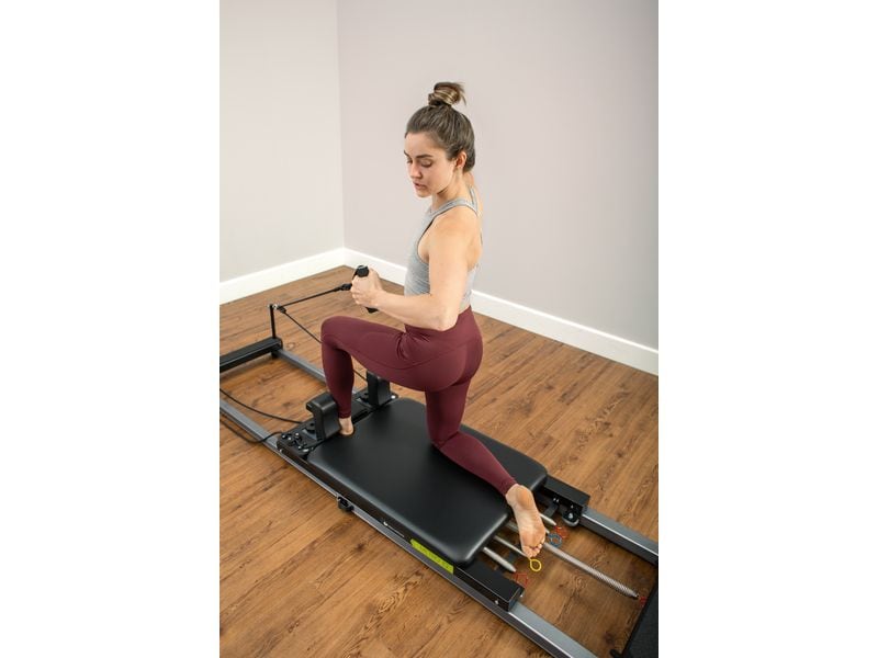 Pilates Reformer Metro IQ Library Wheels Speziell für das Heimtraining entwickelt