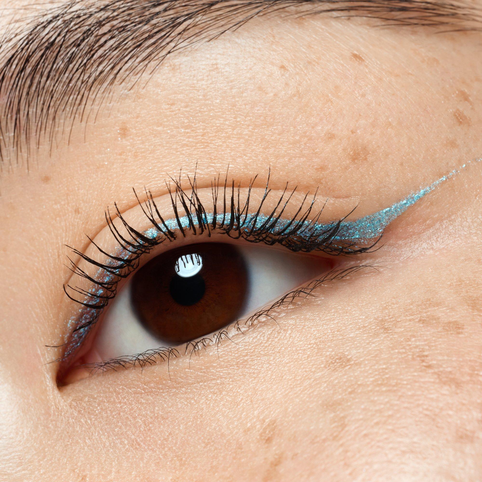 META GLOW duo-chrome eye pencil