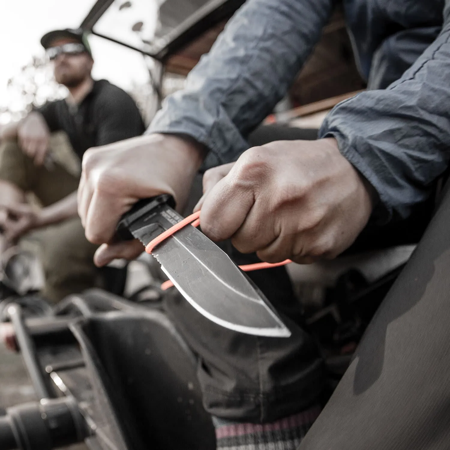 Gerber Strongarm Serrated Coyote