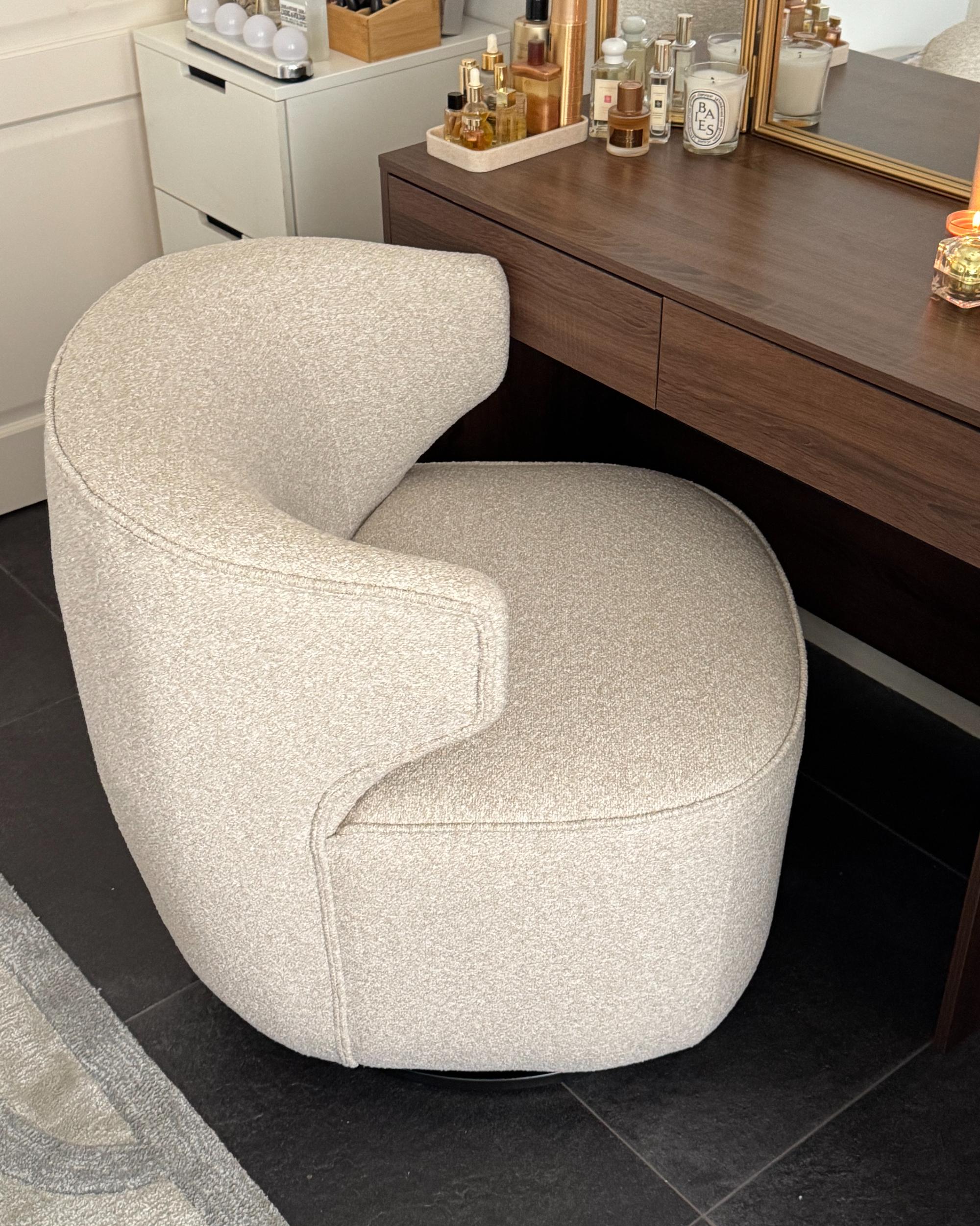 Draaifauteuil MOLLEBY Bouclé Lichtbeige