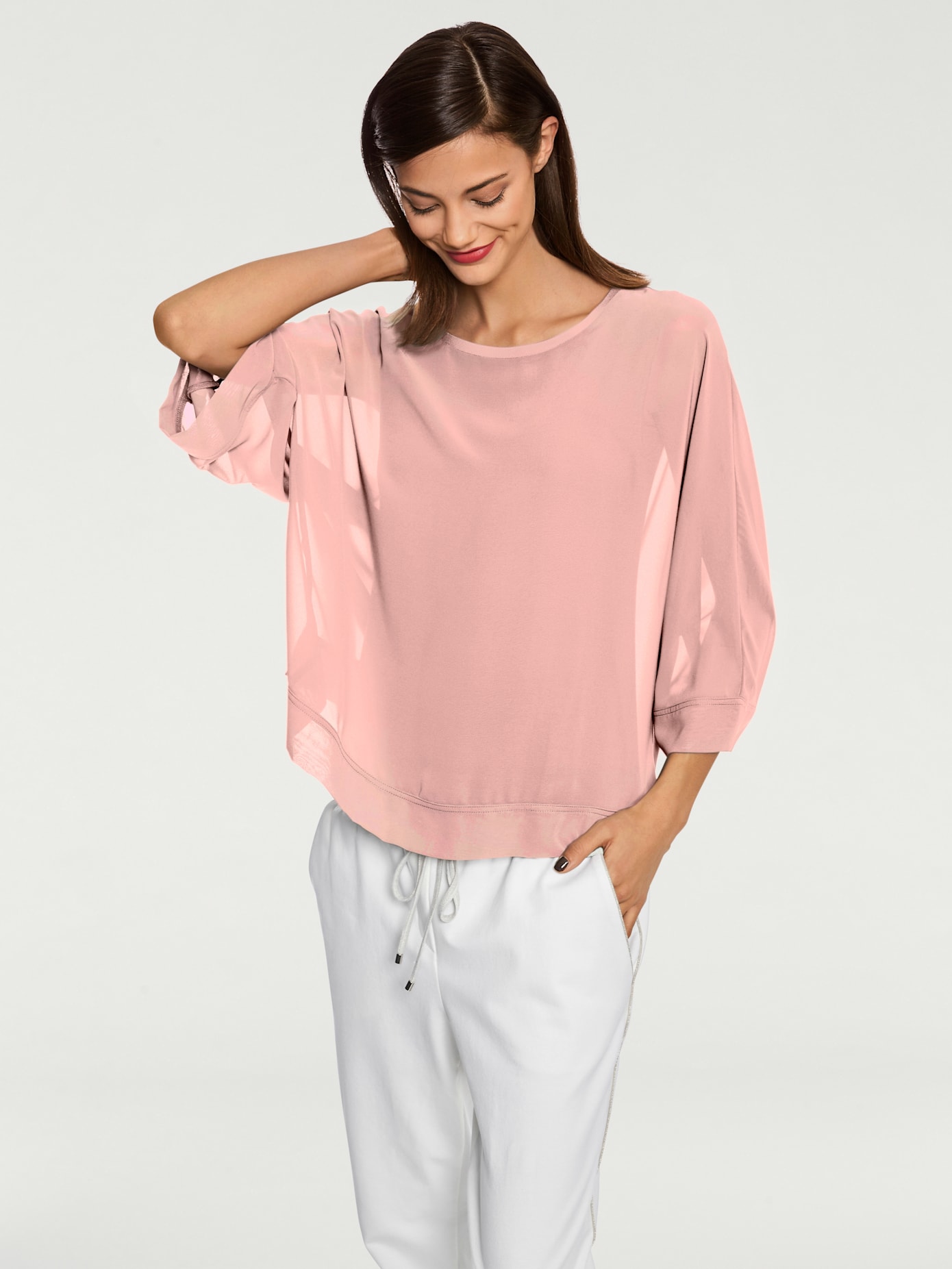 T-shirt look ample tendance