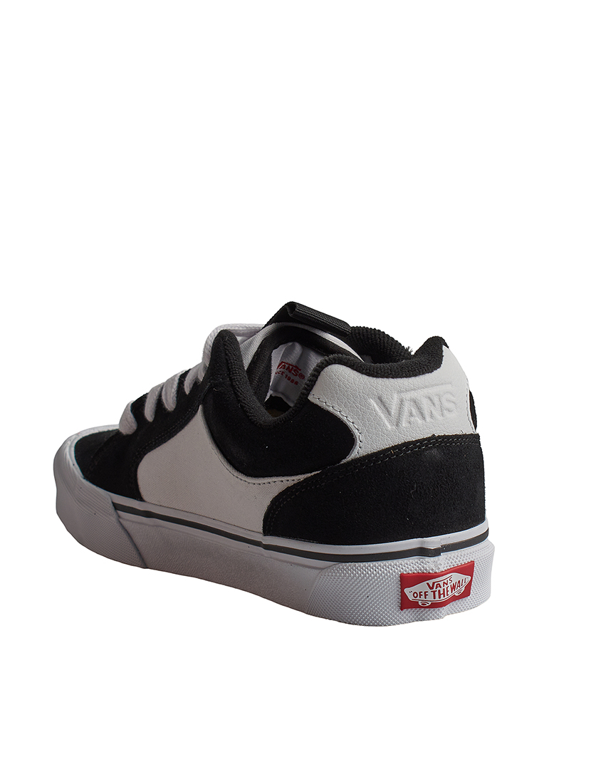 Chukka Push VN000CZWBA21 Black-White Sneakers