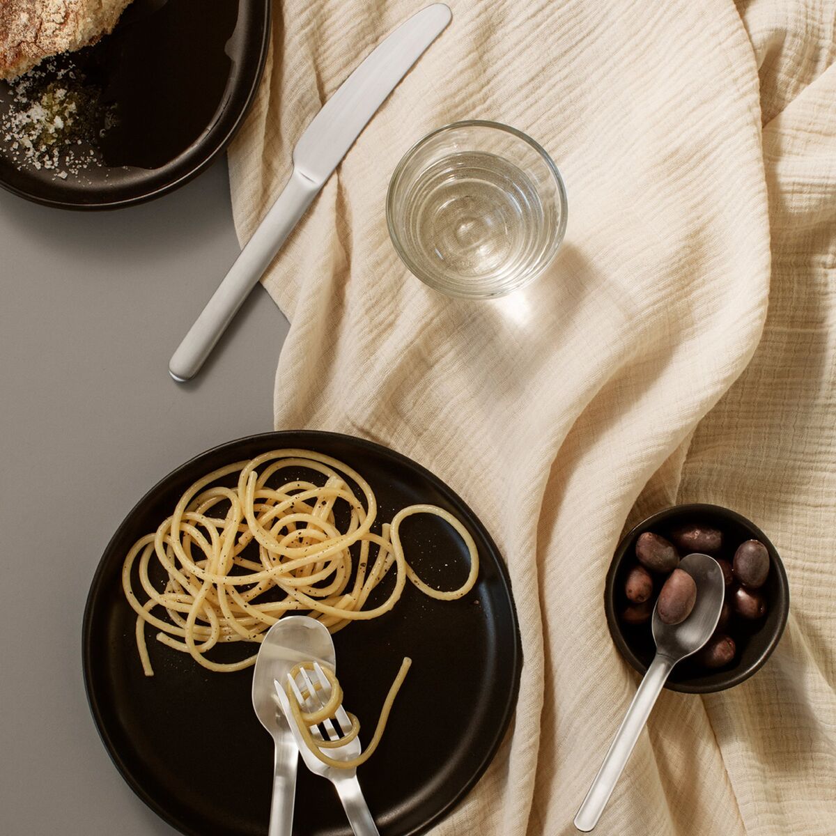 Nordic Kitchen bestikksett, 16 deler, rustfritt stål