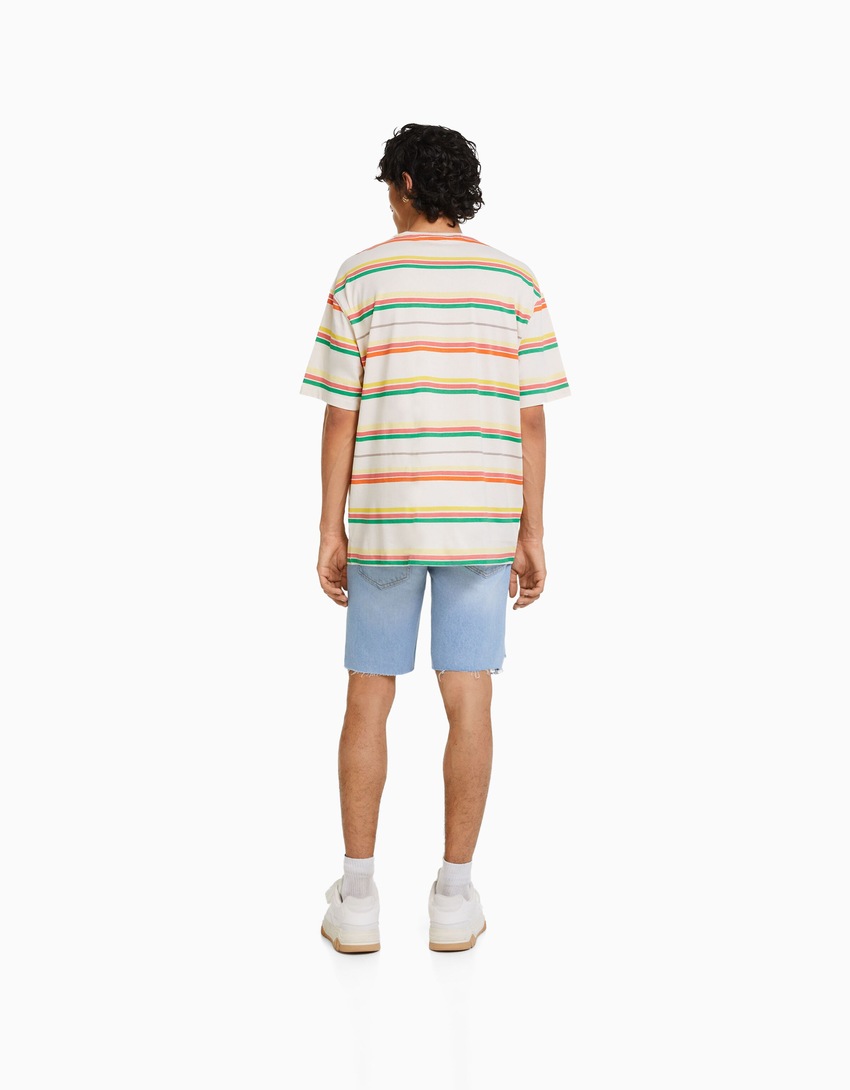 Bermuda jeans rasgada de corte justo
