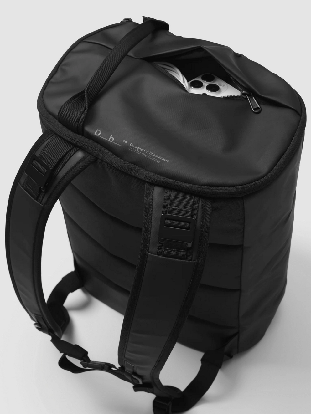 Db Roamer Duffel 25L Travel Bag black out