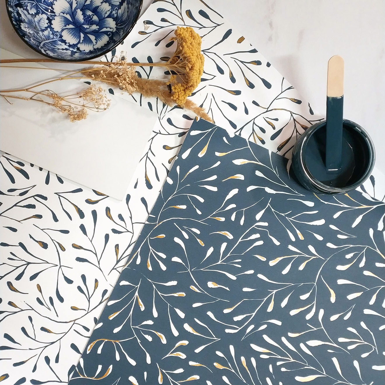 PaperMint Papier Peint Spring blanc doré/bleu - 53x1000 cm